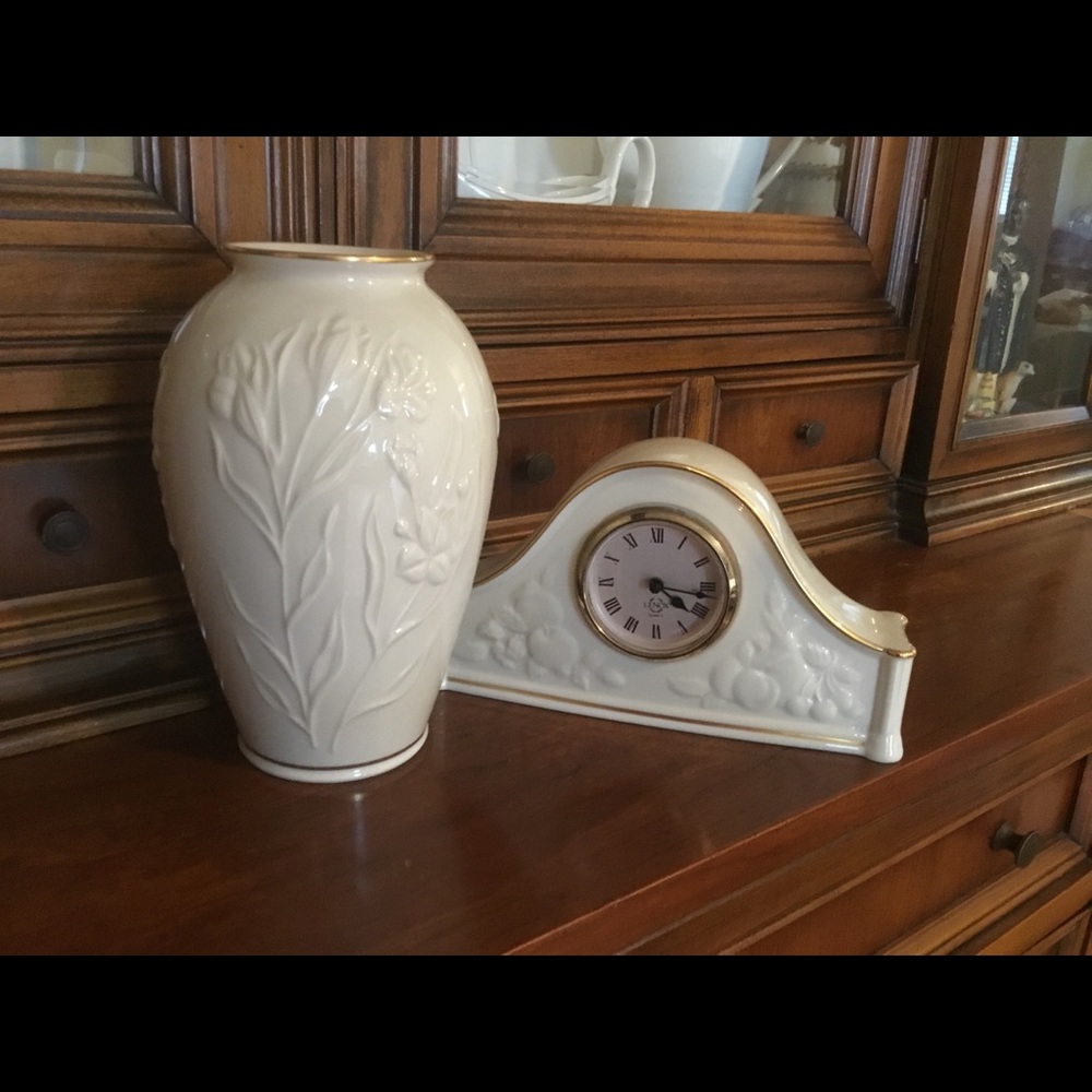 Lenox Fruits of life vase and table clock